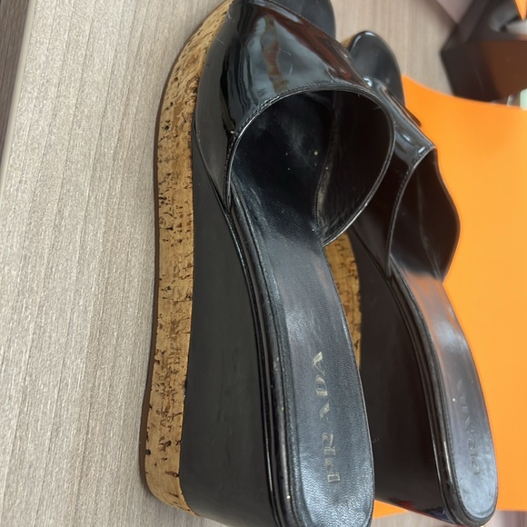 Prada slip on wedges - Picture 2 of 4
